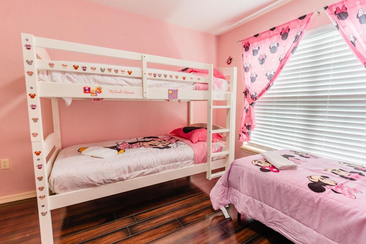Home In Davenport Cheerful 4-Bedroom With Pool Kültér fotó